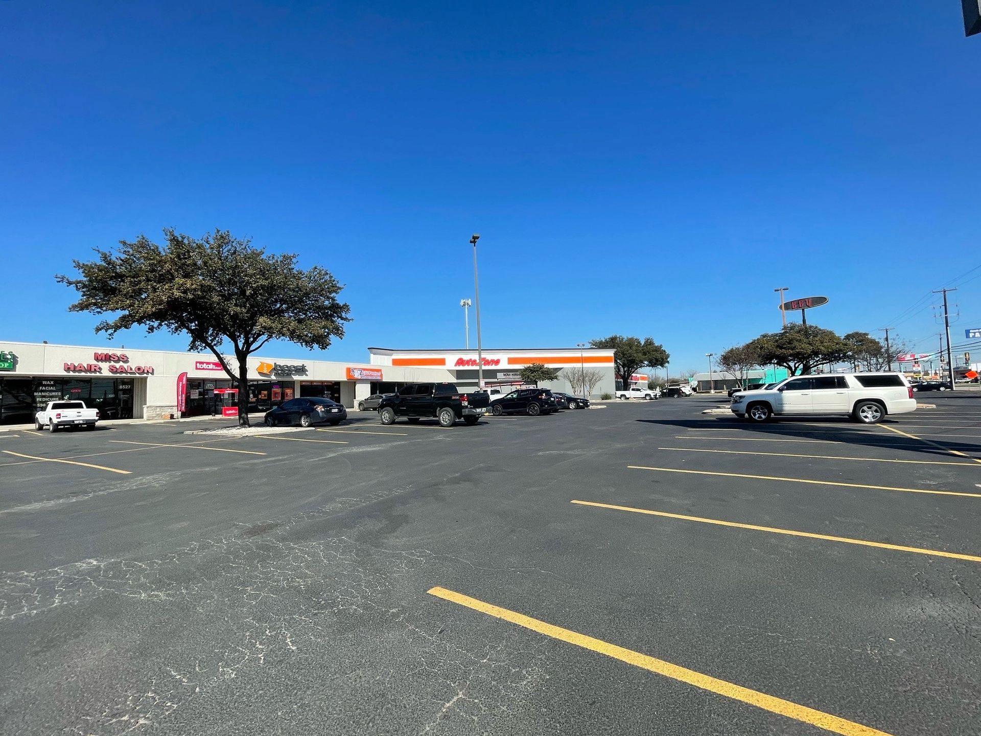 Perrin Beitel Shopping Center
